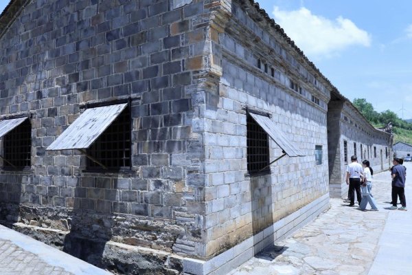 正规长沙配资平台 大别山老区奔涌发展新潮